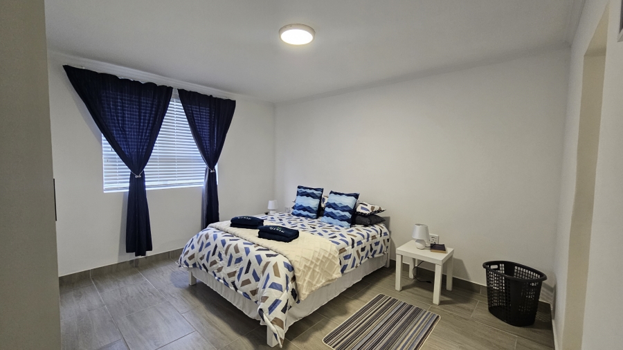 2 Bedroom Property for Sale in Stilbaai Wes Western Cape